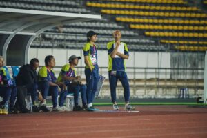 Potret Takumi bersama Satoru Mochizuki di Timnas Wanita Indonesia / Foto. PSSI
